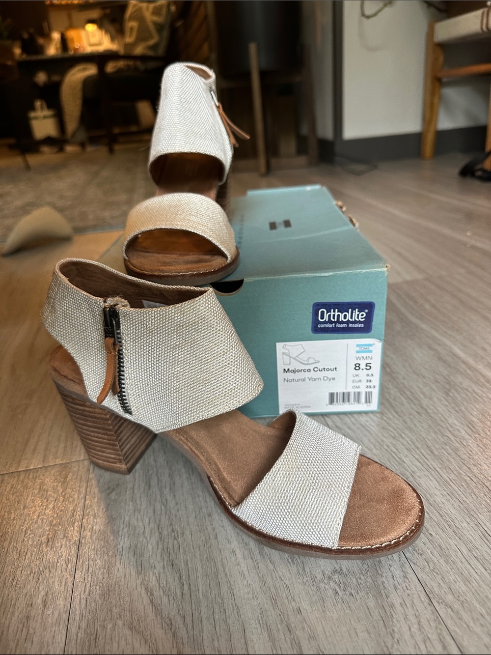 Tom’s Majorca Cutout Block Heel Sandals - Size 8.5